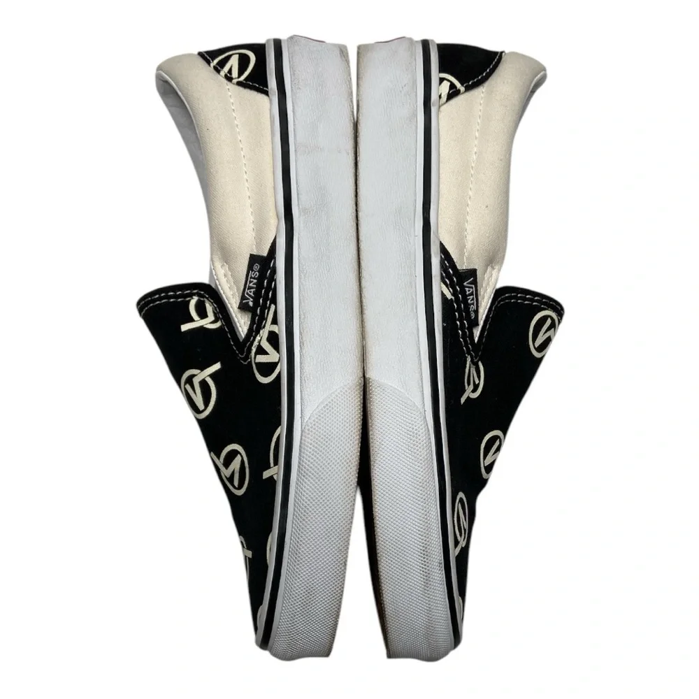 Vans Classic Slip On With Circle V Logo Black and White Size 6.5